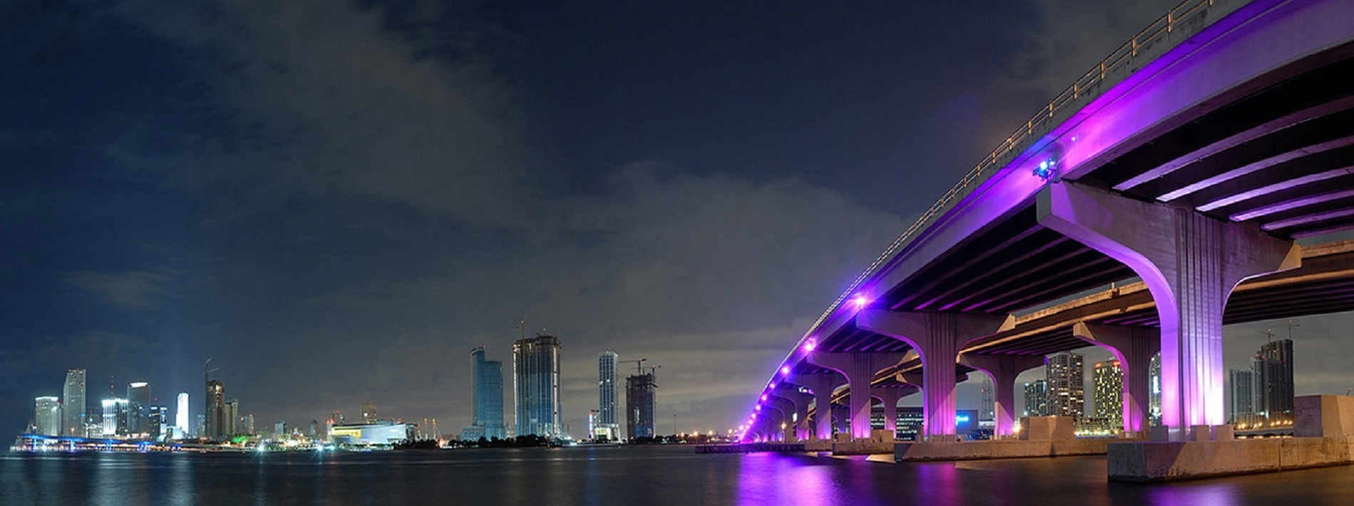 night skyline of Miami