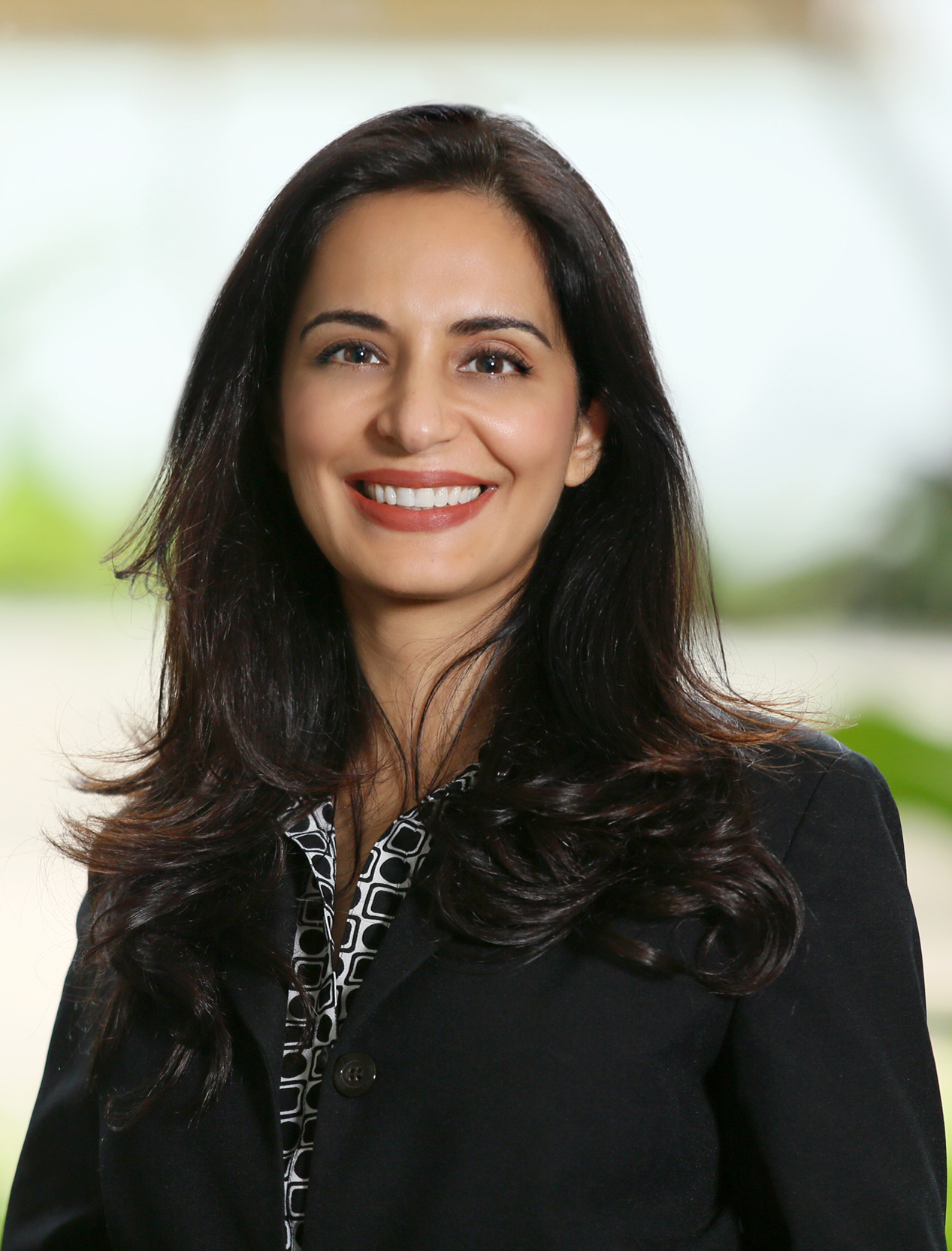 Uzma Khan, Associate Professor, Marketing