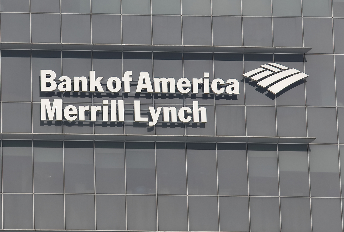 boa merrill lynch logo on a building